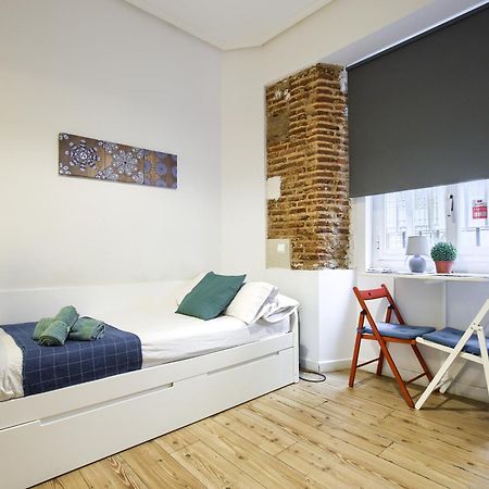 Intimo Estudio En Madrid, Centro, 2Pax, Wifi & Tv Bagian luar foto