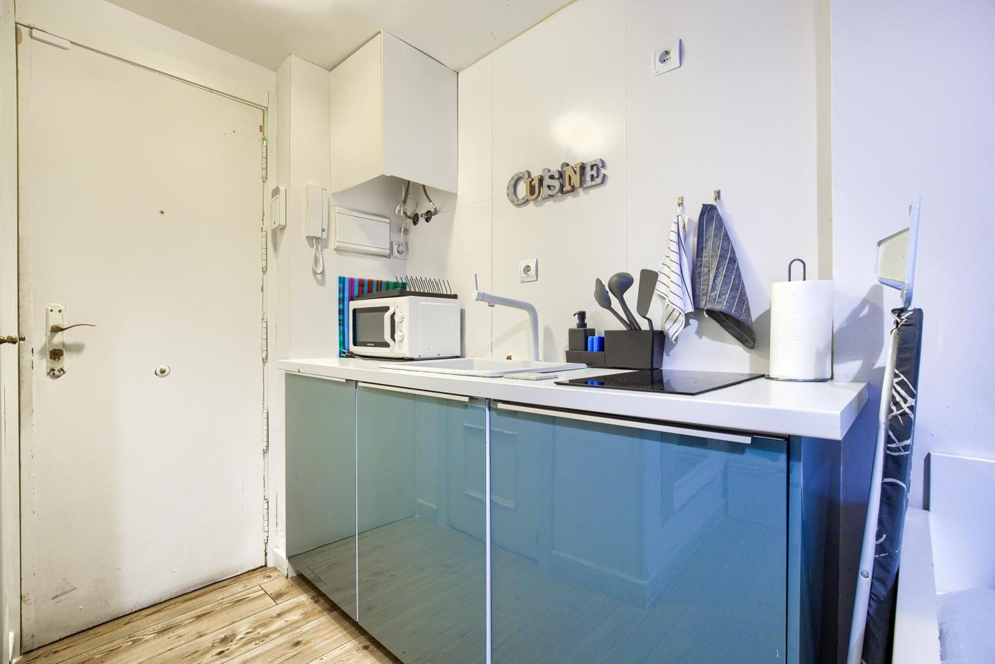Intimo Estudio En Madrid, Centro, 2Pax, Wifi & Tv Bagian luar foto