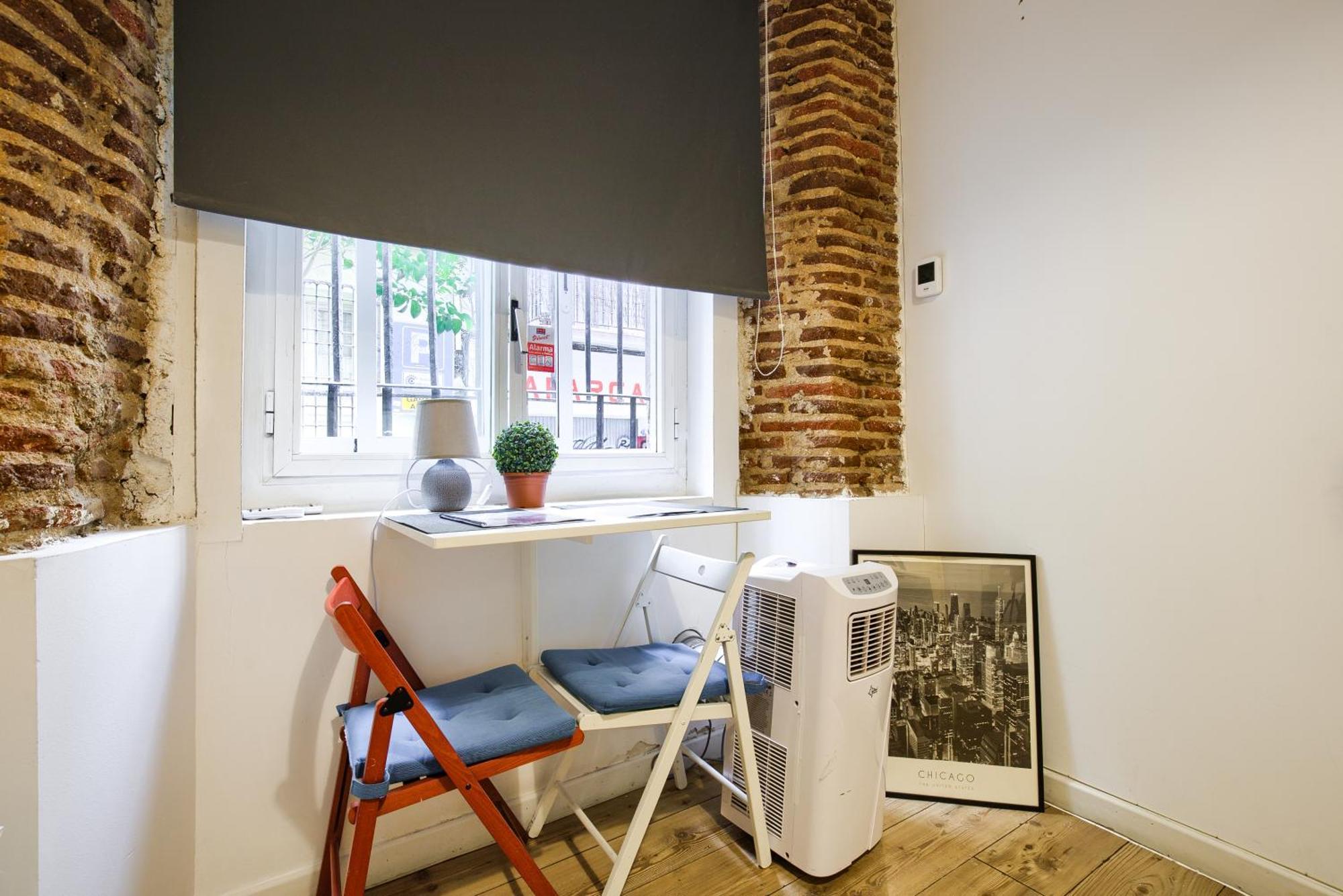 Intimo Estudio En Madrid, Centro, 2Pax, Wifi & Tv Bagian luar foto