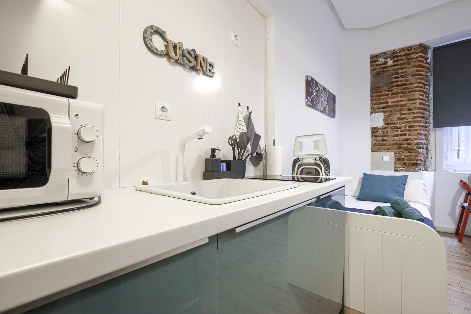 Intimo Estudio En Madrid, Centro, 2Pax, Wifi & Tv Bagian luar foto
