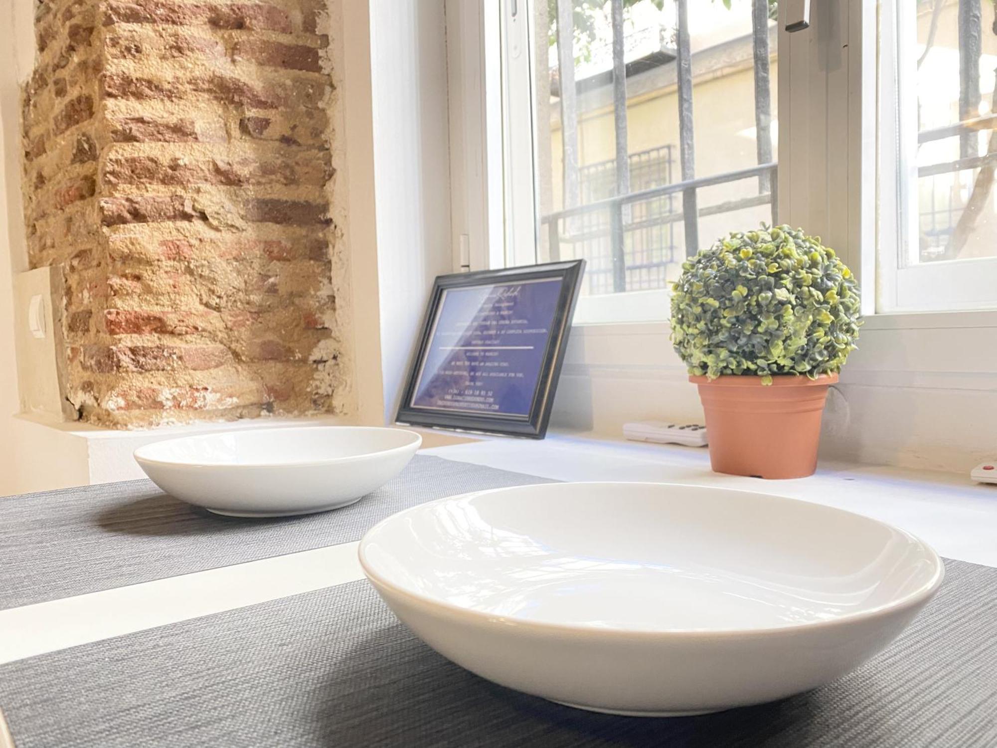 Intimo Estudio En Madrid, Centro, 2Pax, Wifi & Tv Bagian luar foto